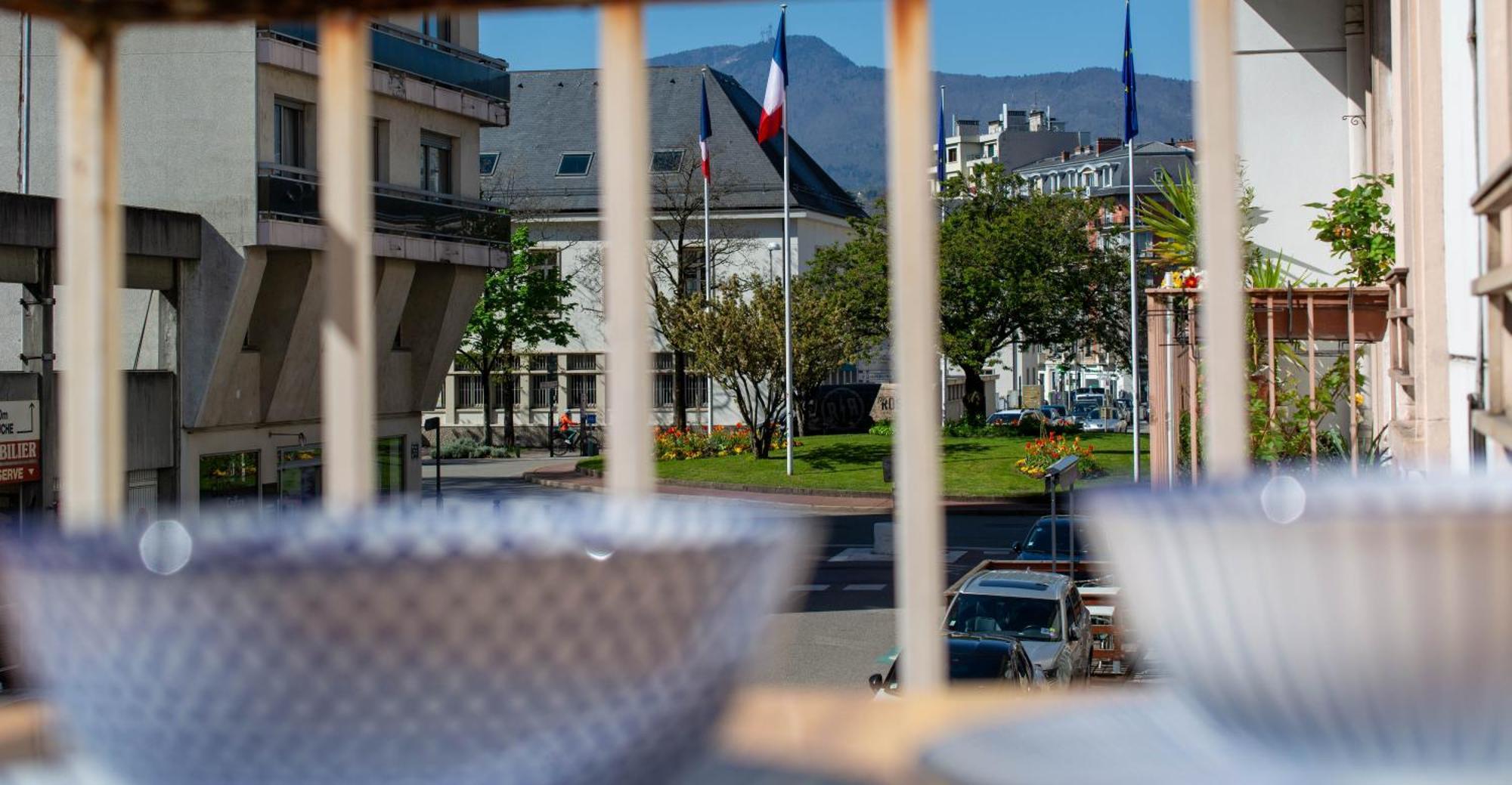 Appartement T3 Gare De Chambery Centre Ville Екстериор снимка